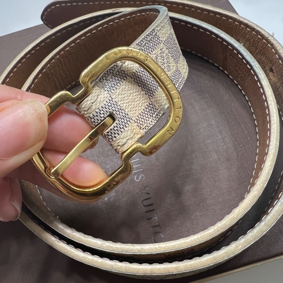 Louis Vuitton Belt - Picture 4 of 8